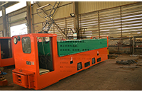 黑龍江架線(xiàn)式蓄電池復(fù)式能源湘潭電機(jī)車(chē)運(yùn)行視頻